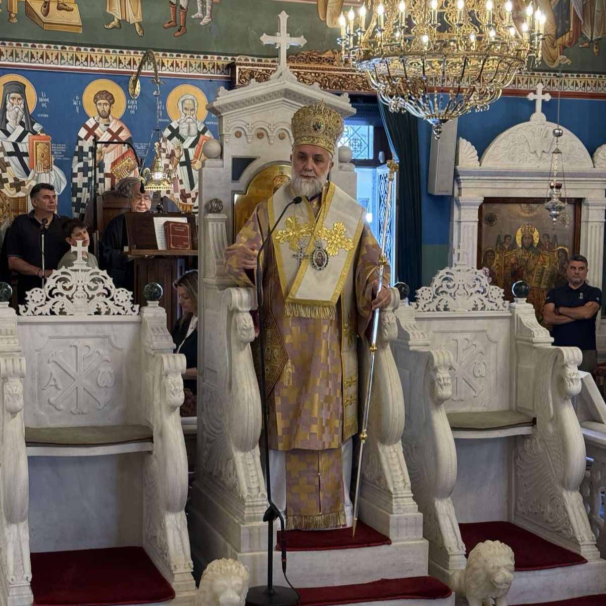 Ο Επίσκοπος Σκοπέλου στο Ι. Προσκύνημα του Οσίου Ιωάννου του Ρώσσου Ο Επίσκοπος Σκοπέλου στο Ι. Προσκύνημα του Οσίου Ιωάννου του Ρώσσου