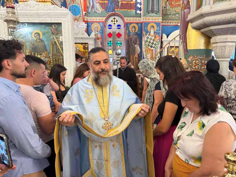 Ο Επίσκοπος Σκοπέλου στο Ι. Προσκύνημα του Οσίου Ιωάννου του Ρώσσου Ο Επίσκοπος Σκοπέλου στο Ι. Προσκύνημα του Οσίου Ιωάννου του Ρώσσου
