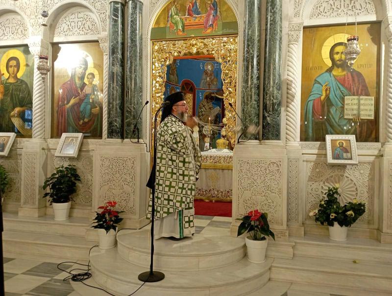Όμιλος Προσκυνητών απο την Ι. Μητρόπολη Γόρτυνος στην Ι. Μητρόπολη Χαλκίδος Όμιλος Προσκυνητών απο την Ι. Μητρόπολη Γόρτυνος στην Ι. Μητρόπολη Χαλκίδος